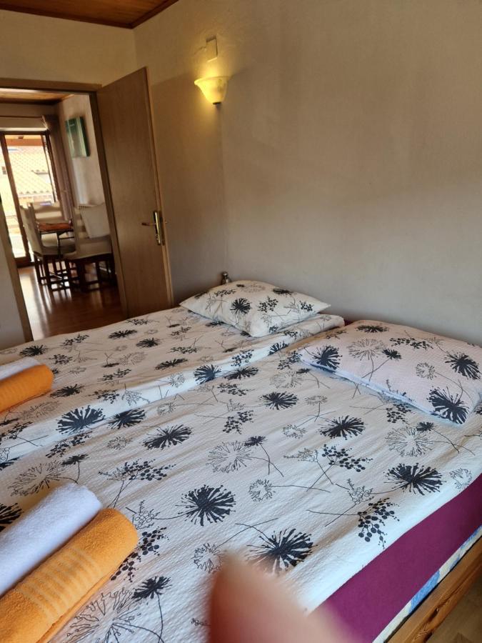 Apartment Svobode Изола Екстериор снимка